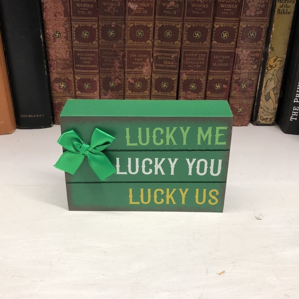 0483 St. Patrick’s Day Decor NEW - Picture 2 of 5